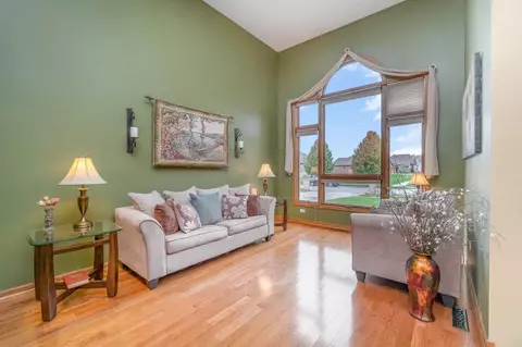 8973 Willow Ln, Saint John, IN 46373 photo 9