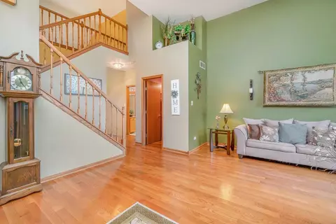 8973 Willow Ln, Saint John, IN 46373 photo 11