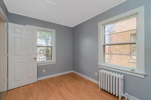 1446 John St, Whiting, IN 46394 photo 4