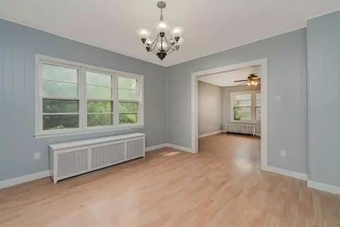 1446 John St, Whiting, IN 46394 photo 5