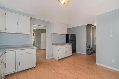 1446 John St, Whiting, IN 46394 photo 8