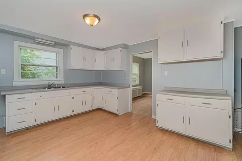 1446 John St, Whiting, IN 46394 photo 9