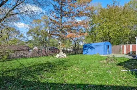 2140 Whitcomb St, Gary, IN 46404 photo 2