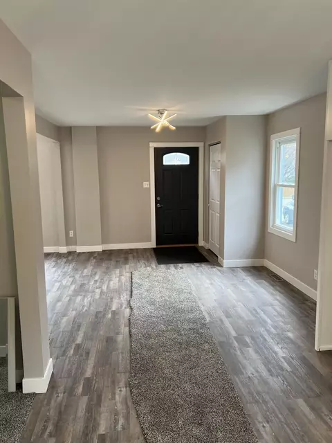 670 S 23rd St, Porter, IN 46304 photo 5