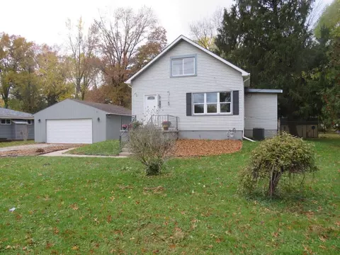 670 S 23rd St, Porter, IN 46304 photo 1