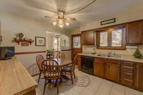 519 Cedar Ct, Munster, IN 46321 photo 8