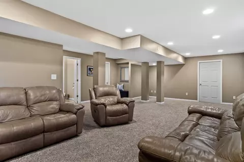 7720 E 103rd Ave, Crown Point, IN 46307 photo 14