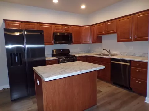 107 Summertree Dr, Porter, IN 46304 photo 5