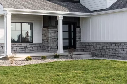 10045 White Jasmine Dr, Saint John, IN 46373 photo 5