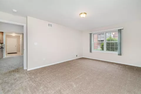 540 Cambridge Ct #1A, Munster, IN 46321 photo 11