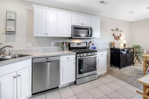 506 Swan Dr #2-A, Dyer, IN 46311 photo 8