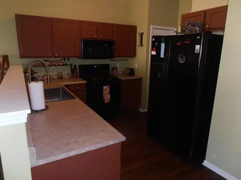 877 Flagstone Dr, Dyer, IN 46311 photo 5