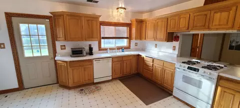 7878 Larry St, Dyer, IN 46311 photo 7