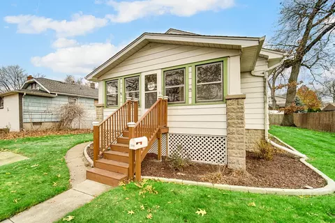 219 N Wiggs St, Griffith, IN 46319 photo 1