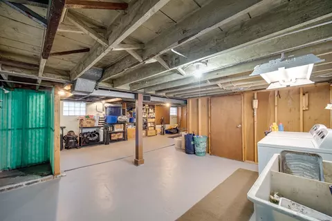 219 N Wiggs St, Griffith, IN 46319 photo 13