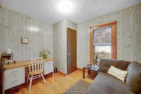 219 N Wiggs St, Griffith, IN 46319 photo 9