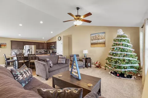 18319 Candace Dr, Lowell, IN 46356 photo 7