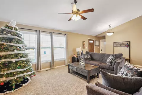 18319 Candace Dr, Lowell, IN 46356 photo 8