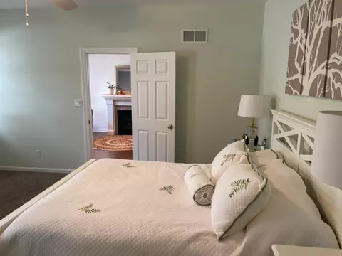 580 O Hagan Dr, Crown Point, IN 46307 photo 9