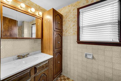 8347 Kooy Dr, Munster, IN 46321 photo 18