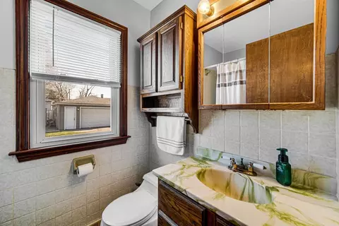 8347 Kooy Dr, Munster, IN 46321 photo 13