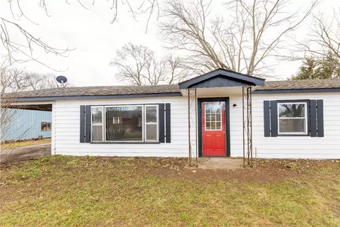 309 E North St, Morocco, IN 47963 photo 3