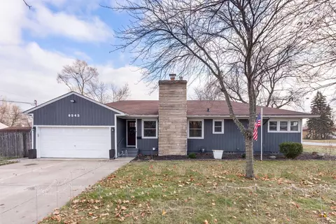 8545 Delaware St, Highland, IN 46322 photo 1