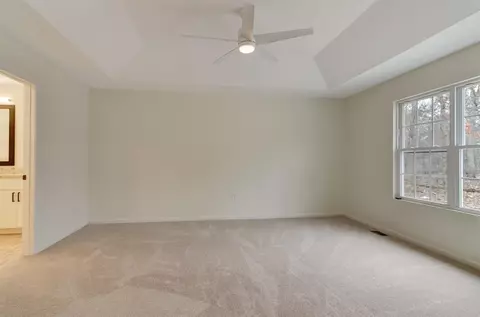 10947 N 555, De Motte, IN 46310 photo 9