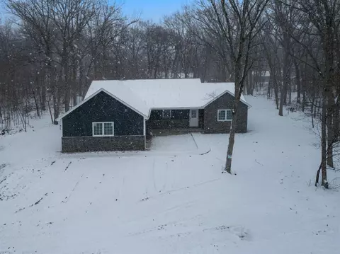 10947 N 555, De Motte, IN 46310 photo 22