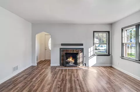 4109 W 10th Ave, Gary, IN 46404 photo 4