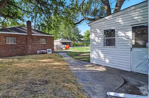 4109 W 10th Ave, Gary, IN 46404 photo 19