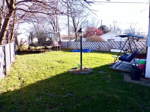 1401 N Dwiggins St, Griffith, IN 46319 photo 24