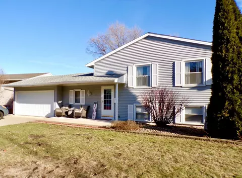 1401 N Dwiggins St, Griffith, IN 46319 photo 1