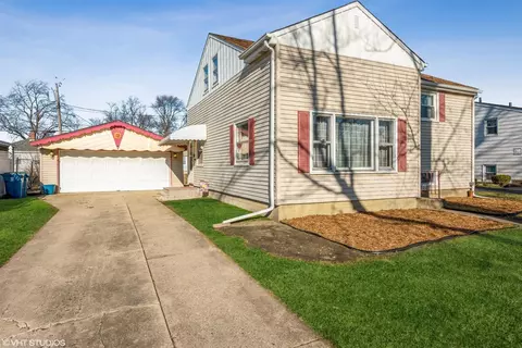 3129 Duluth St, Highland, IN 46322 photo 1