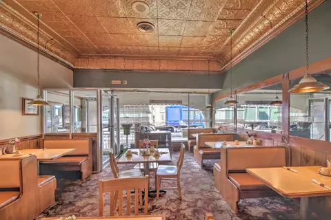 118 N Main St, Hebron, IN 46341 photo 7