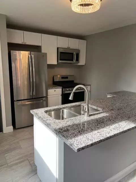 6749 E 3rd Ave, Gary, IN 46403 photo 3
