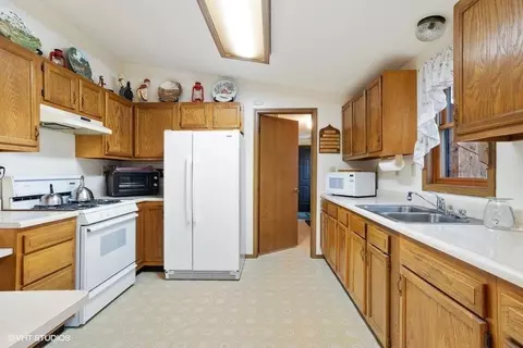 3907 N Fail Rd, La Porte, IN 46350 photo 6