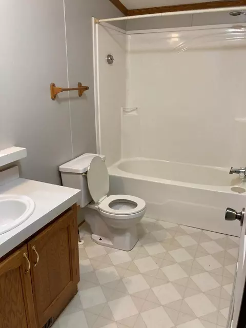11095 E Nicole Dr, Culver, IN 46511 photo 14