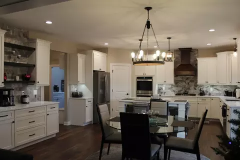 13309 Camas Dr, Saint John, IN 46373 photo 7