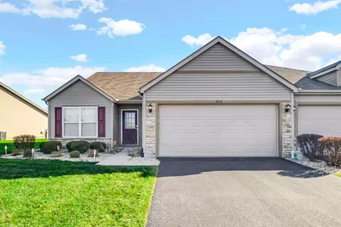 832 Flagstone Dr, Dyer, IN 46311 photo 1