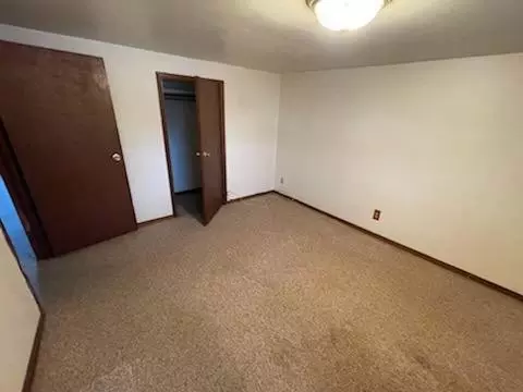 216 S Broad St, Griffith, IN 46319 photo 11