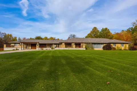 850 W Oak Hill Rd, Porter, IN 46304 photo 1