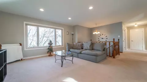 1553 W 99th Pl, Crown Point, IN 46307 photo 8