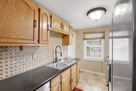 2137 Taney St, Gary, IN 46404 photo 14
