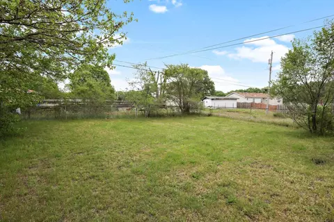 2137 Taney St, Gary, IN 46404 photo 4