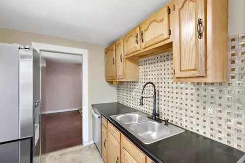 2137 Taney St, Gary, IN 46404 photo 15