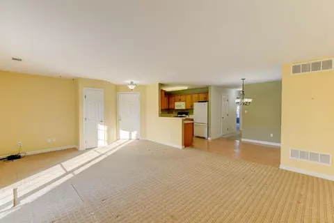 2649 Georgetowne Dr #B1, Highland, IN 46322 photo 7
