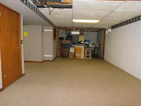 9794 E Rustic Dr, De Motte, IN 46310 photo 31