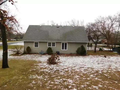 9794 E Rustic Dr, De Motte, IN 46310 photo 5
