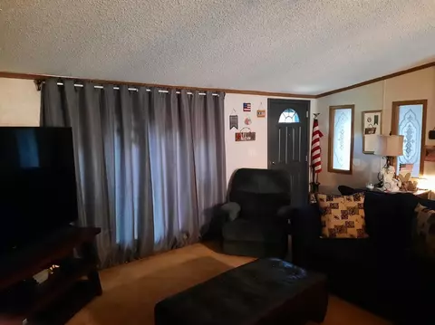 1325 E Coachlight Dr, La Porte, IN 46350 photo 5
